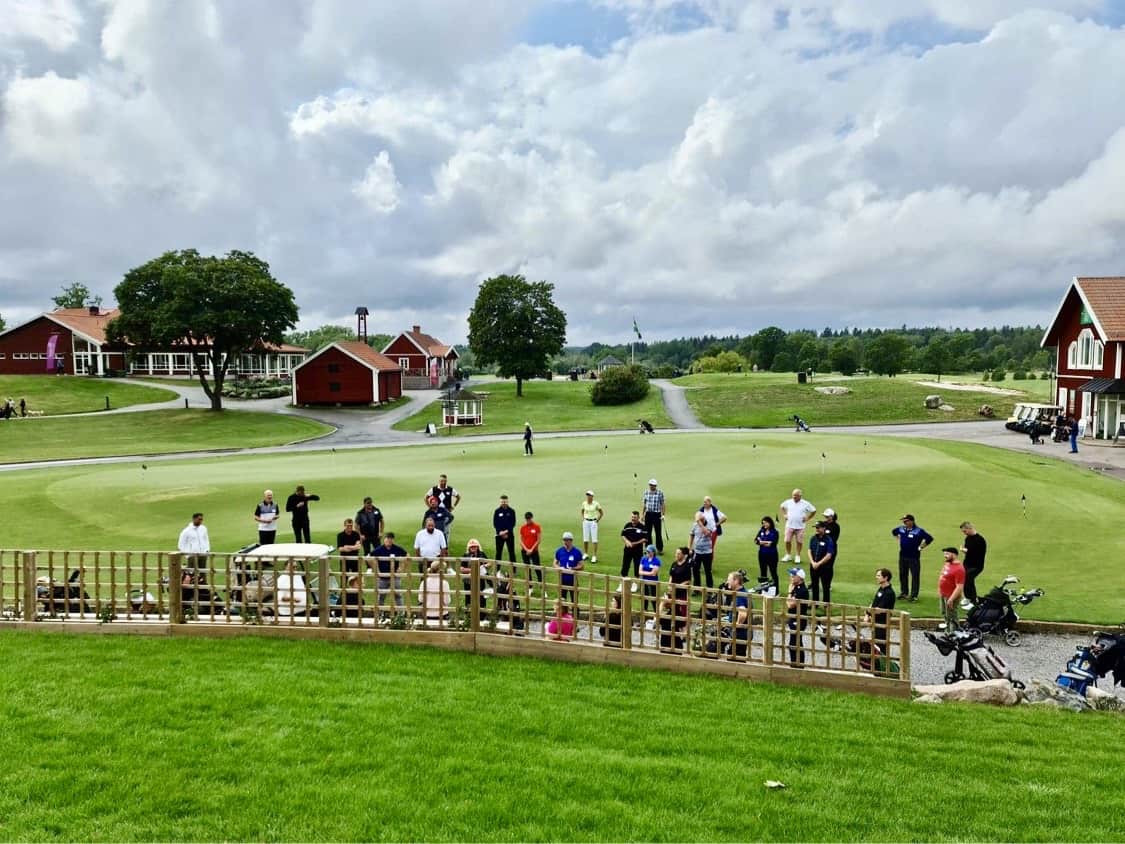 Läs mer om artikeln Kickoff på Wäsby Golf med våra medlemmar