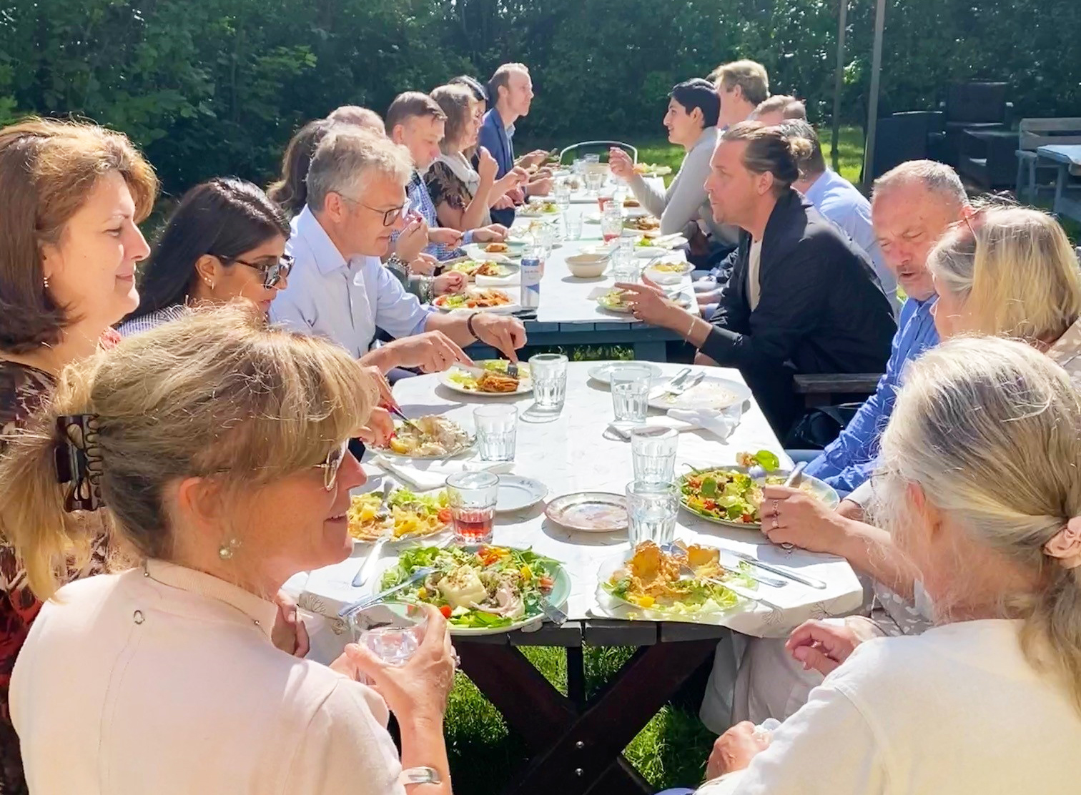 Läs mer om artikeln Trevlig lunch med våra medlemmar